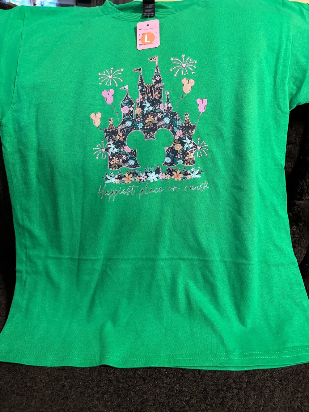 SPECIAL New Kids Large Green Castle Graphic Tee - Happiest Place Design
